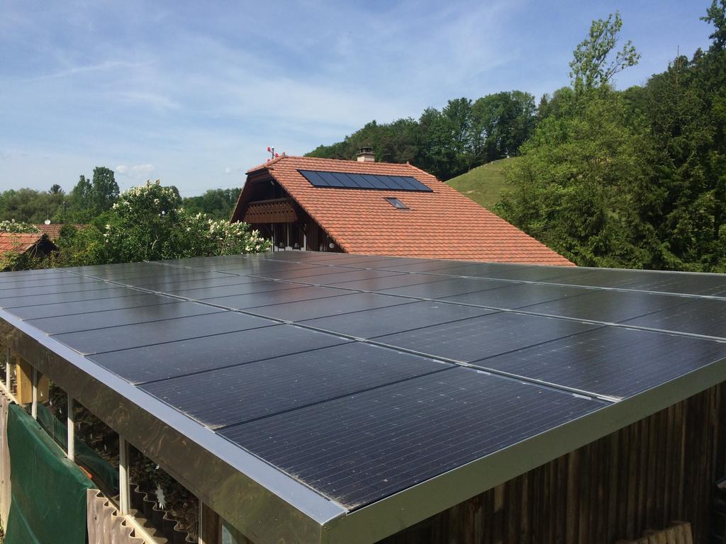 Toiture photovoltaïque transparente